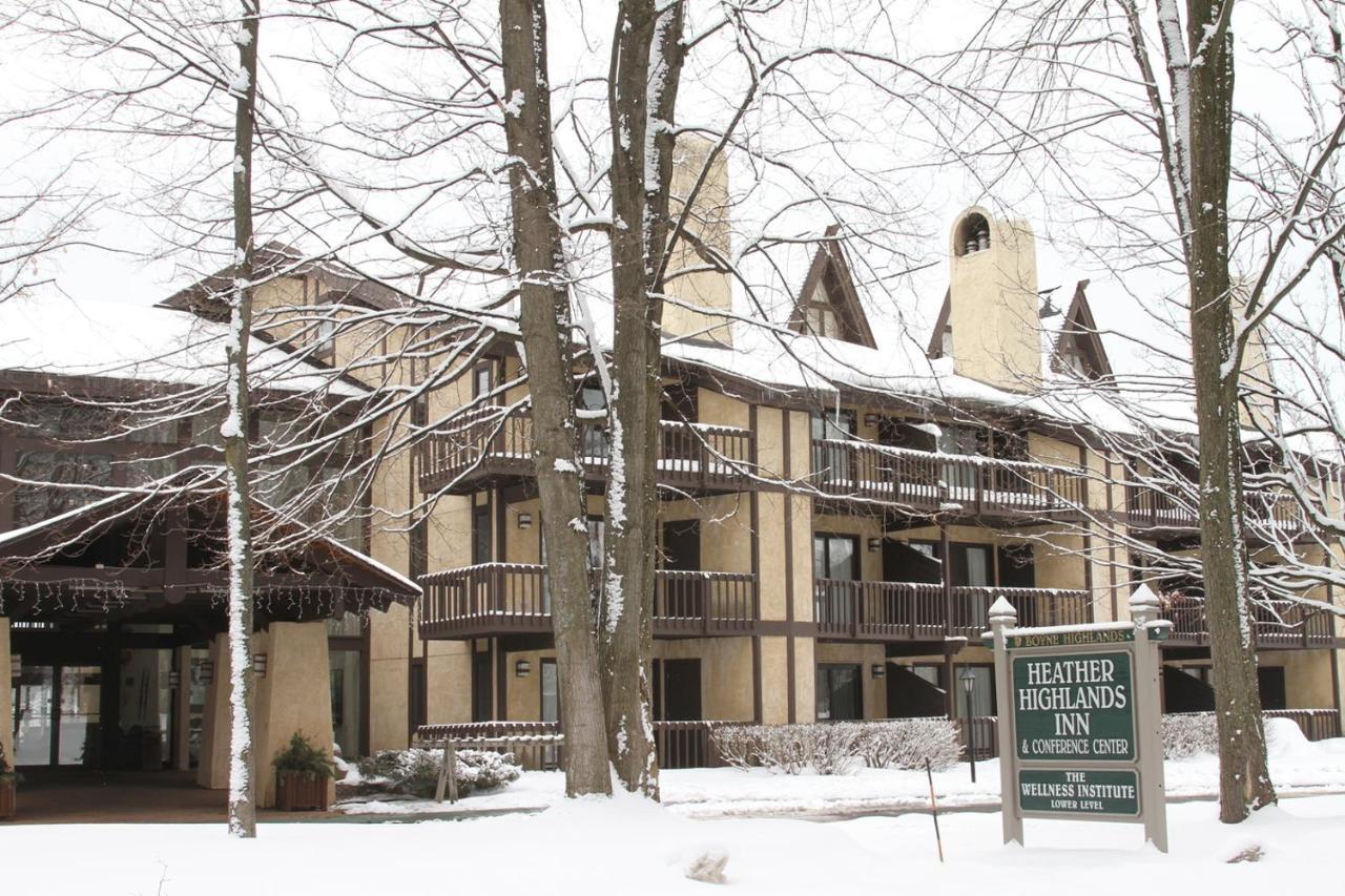 The Highlands At Harbor Springs 호텔 외부 사진
