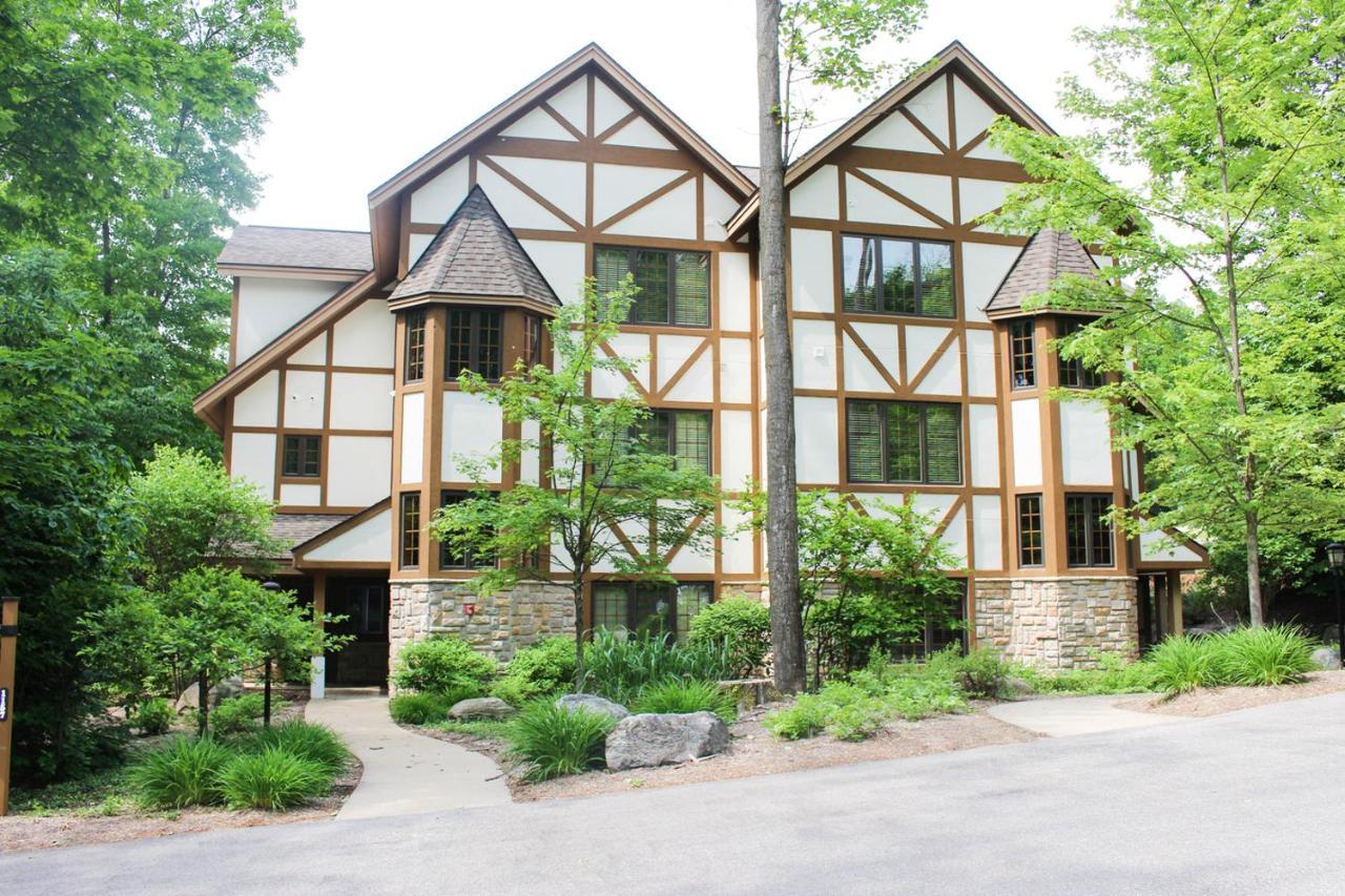 The Highlands At Harbor Springs 호텔 외부 사진
